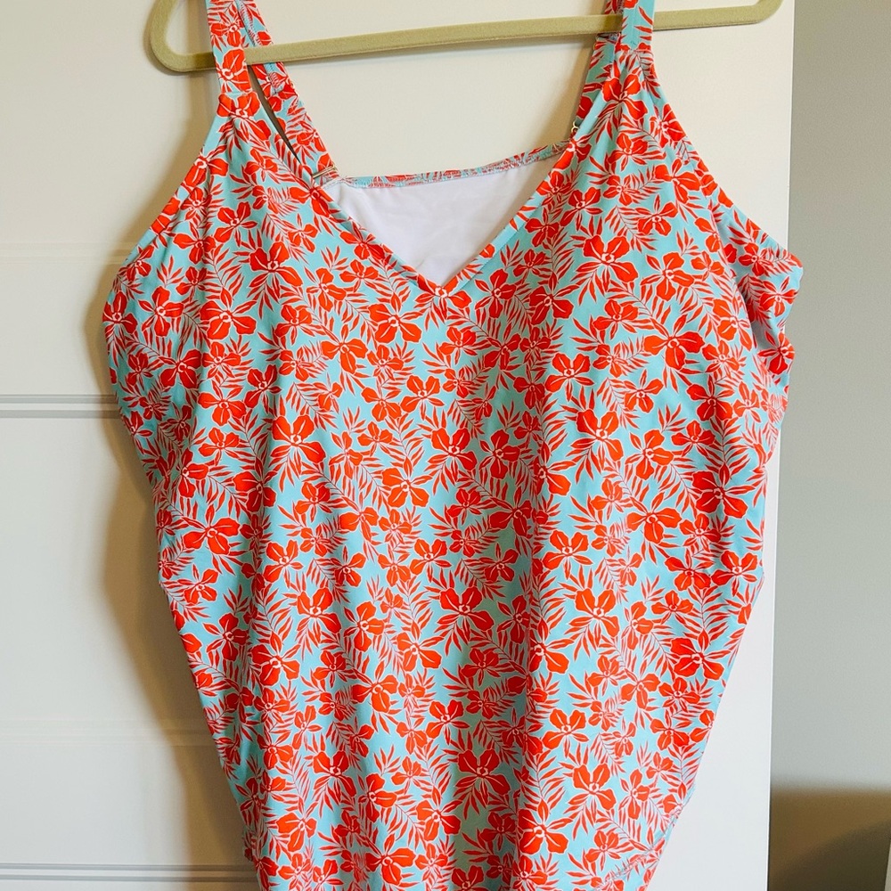 Lands' End Plus Size Tulip Hem Tankini Top